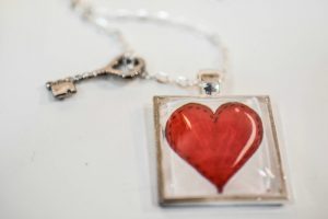 15 Valentine's Projects You Can Do Yourself - Simple Acres Blog