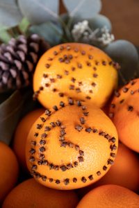 orange and clove pomander ball